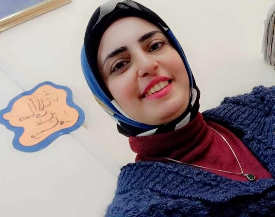 مس / إيـمان الـعزب 